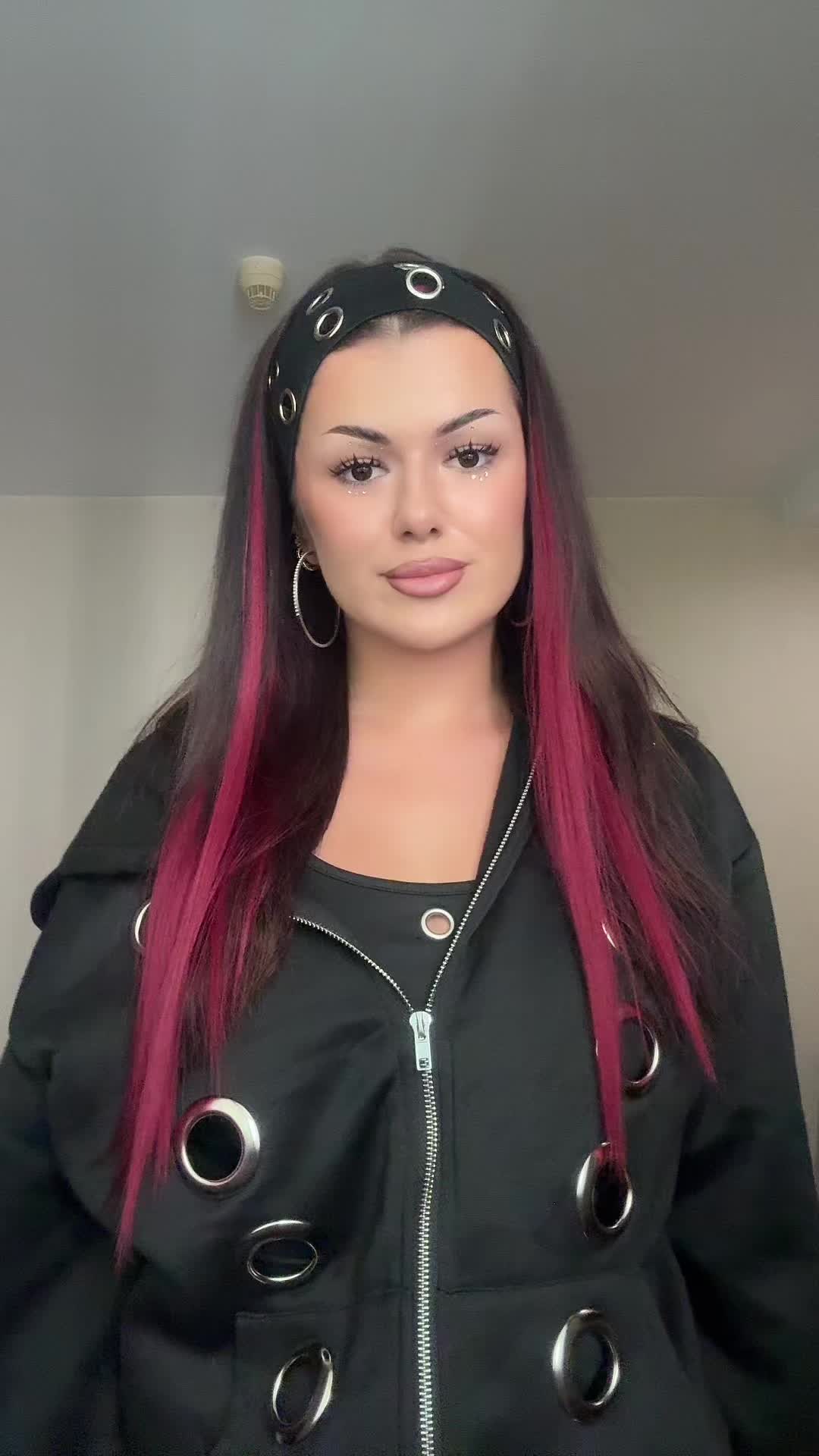 @_zuzzanka_