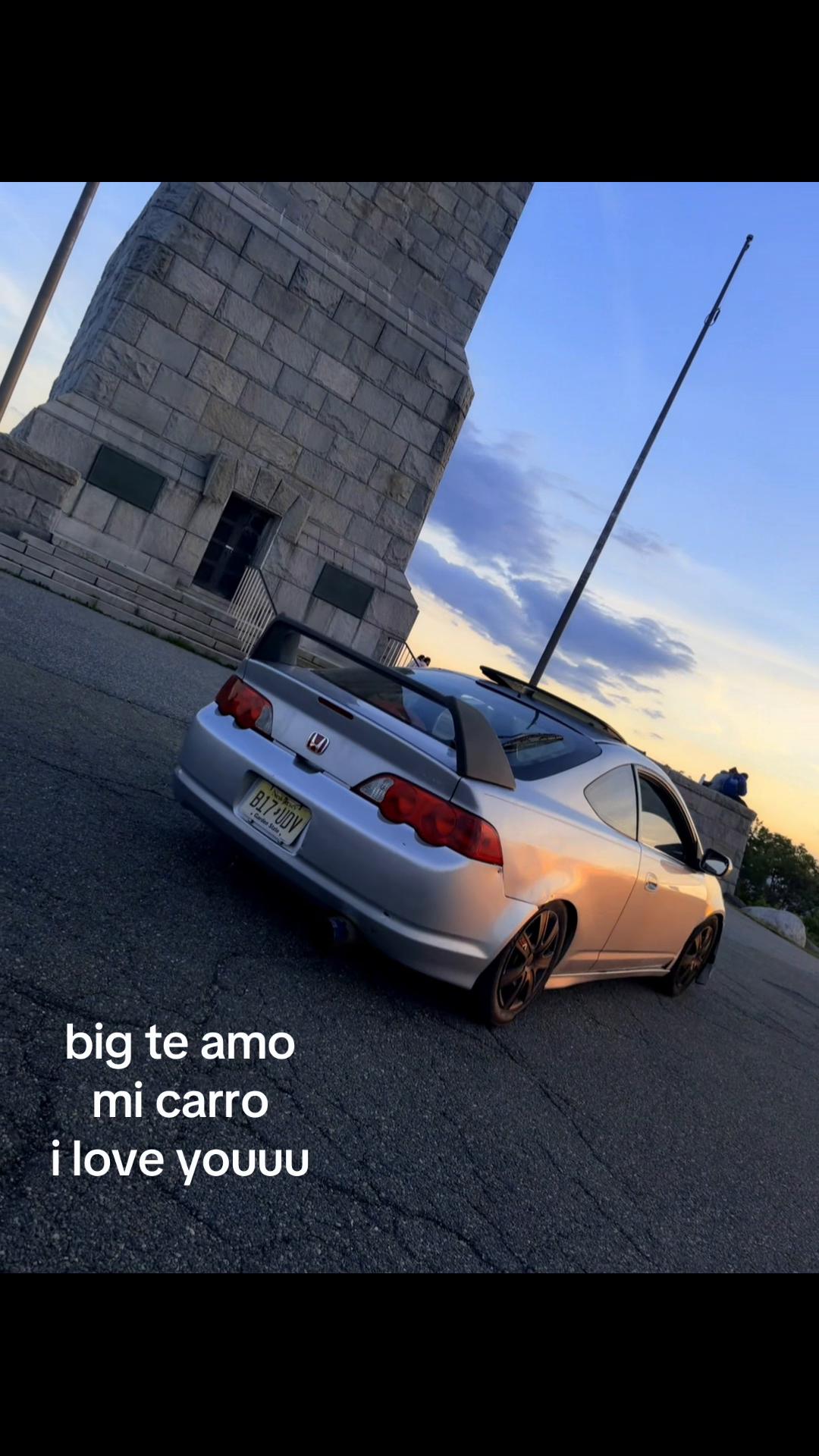 @lexi 𖣂