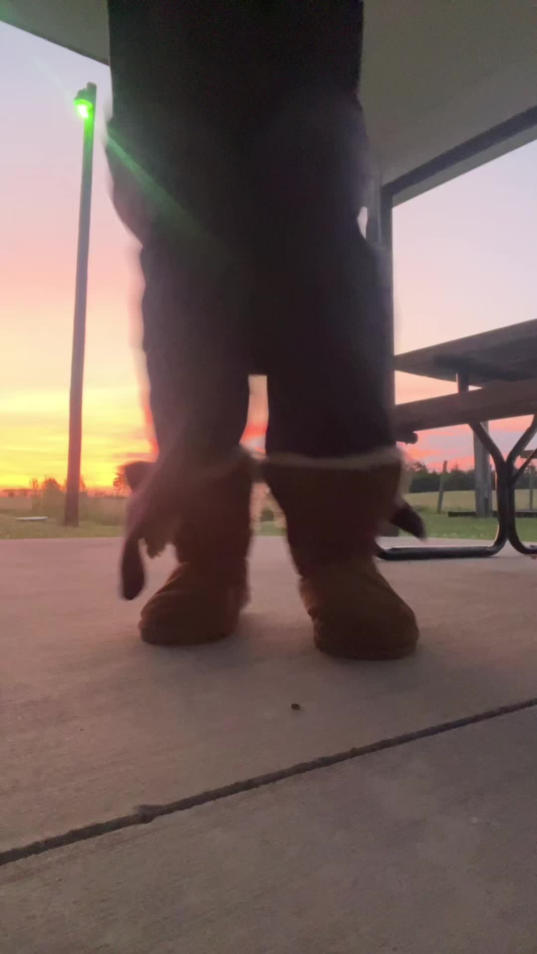 @brittney ⋆.ೃ࿔*:・