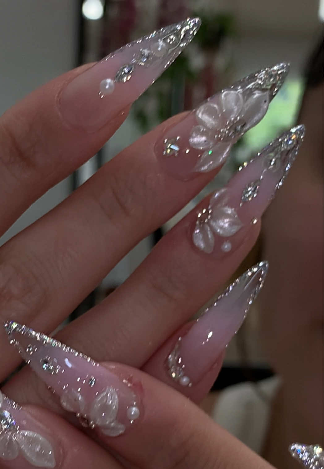 @Riya's Nails