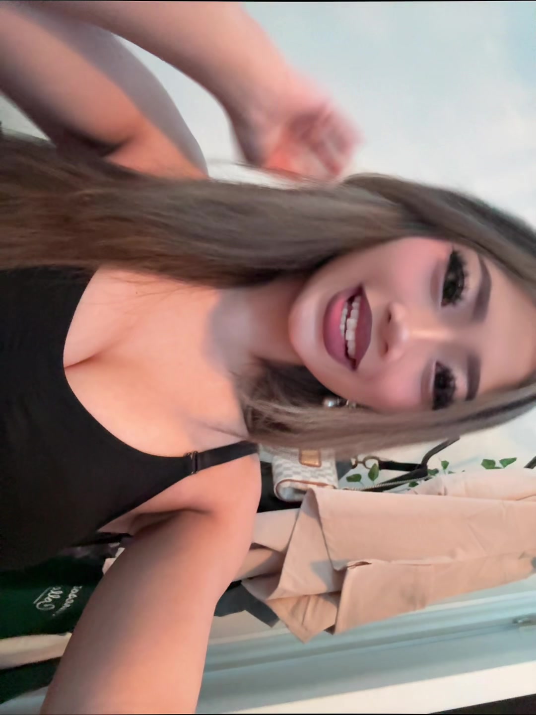 @ʚ 𝒆𝒍𝒍𝒂 ɞ