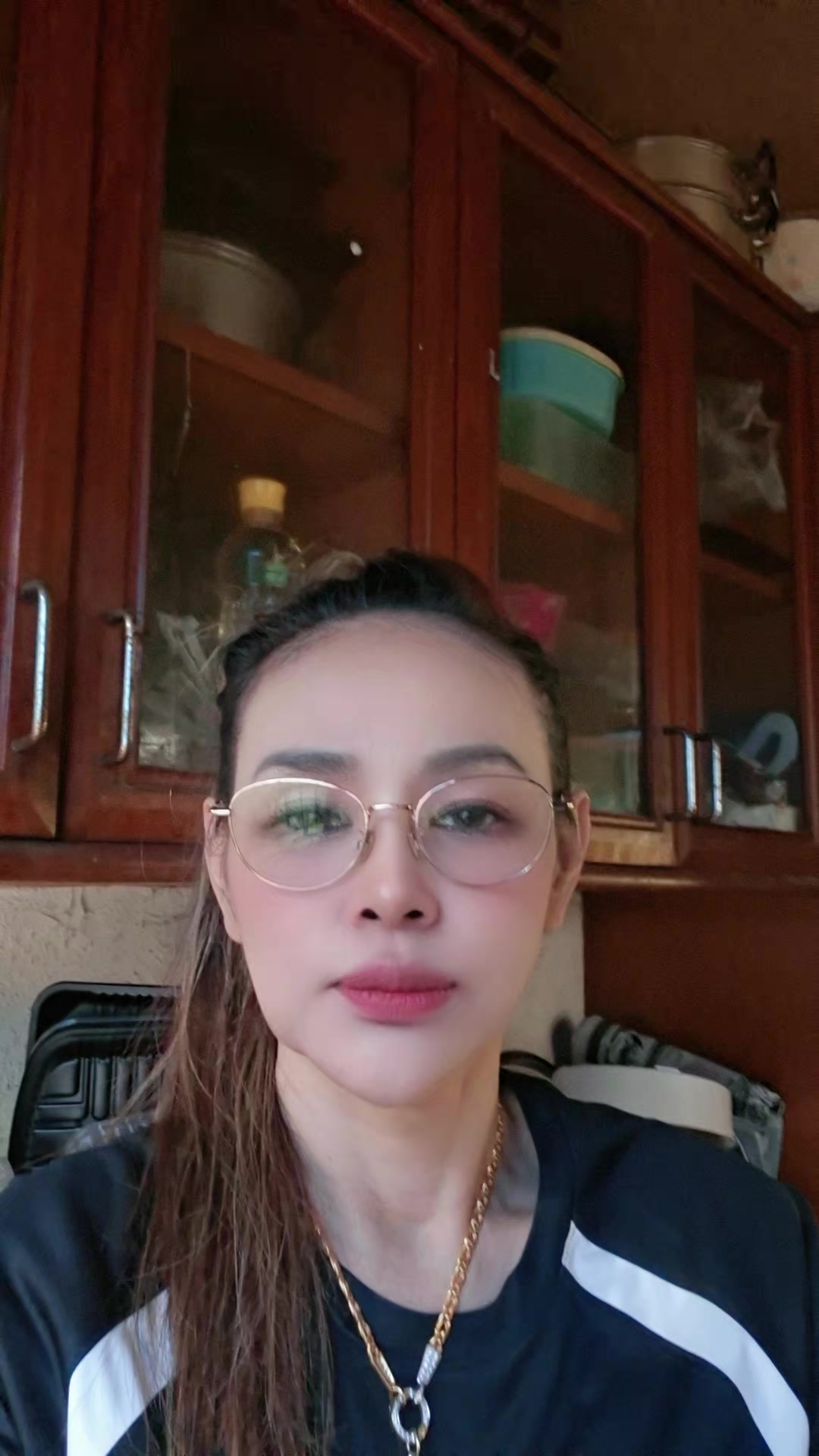 @dyb5mxg2szzw