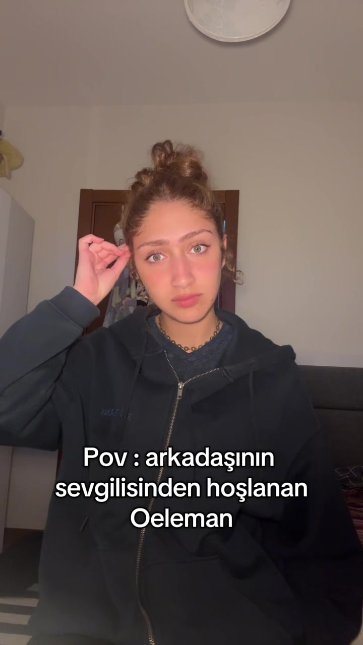 @Ronika rr