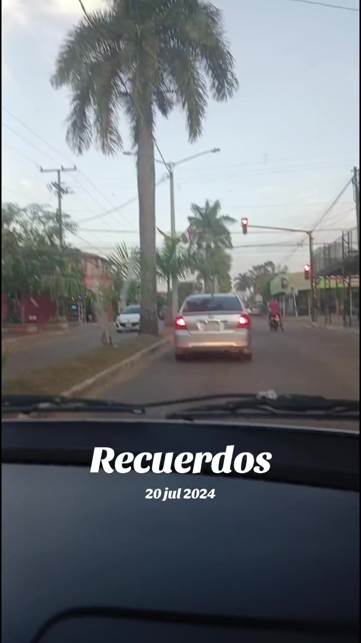 @AmeliSotelo