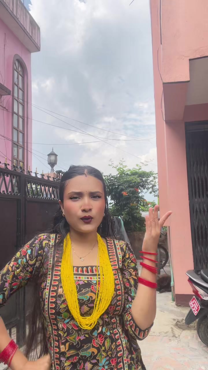 @Ayushu🤪