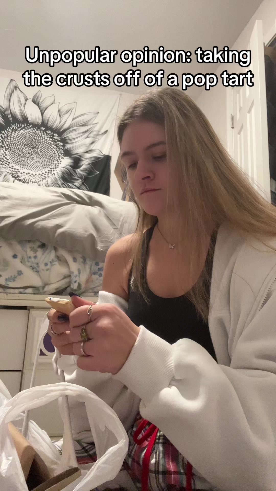 @Ari Lyons