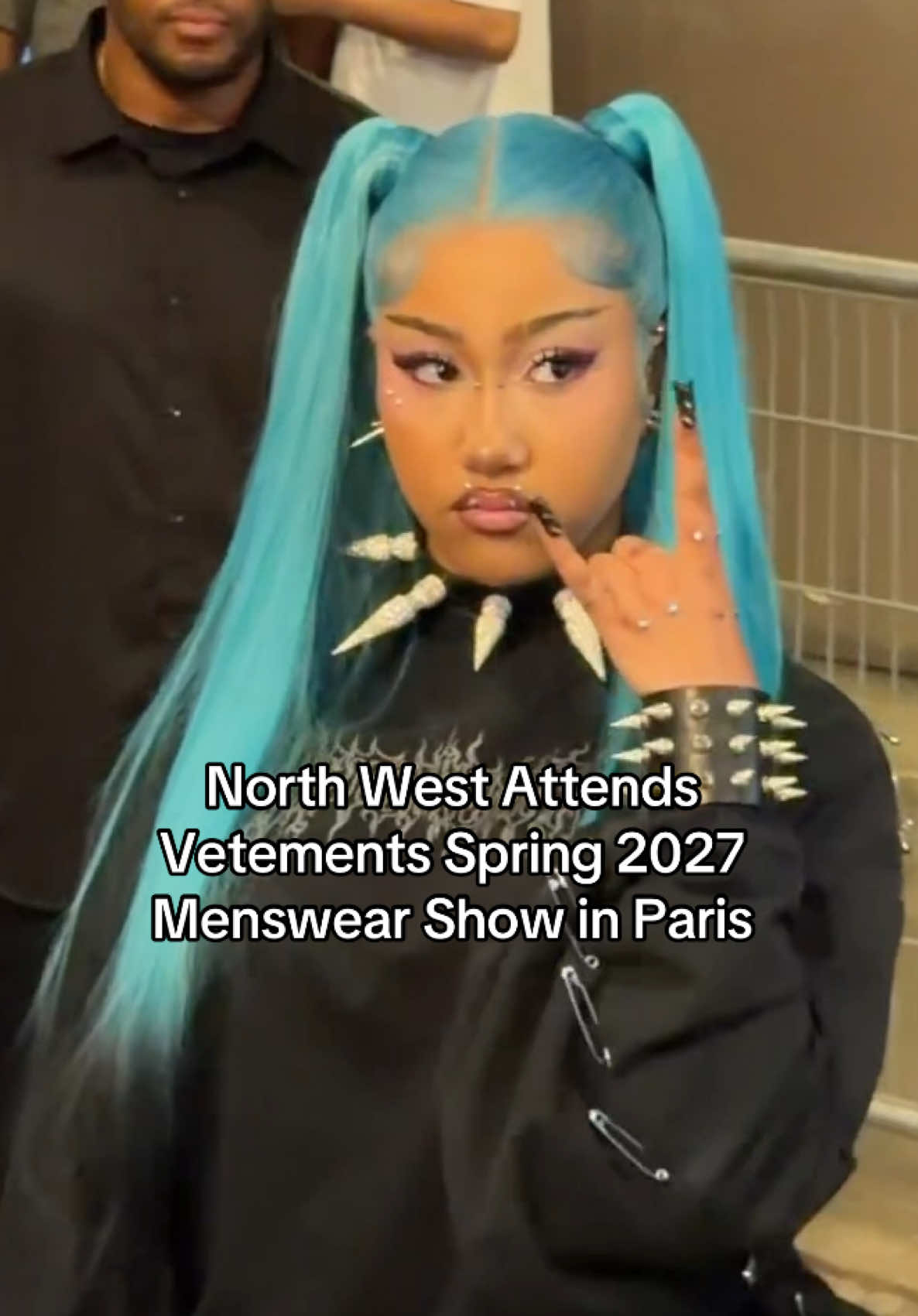 @Vogue