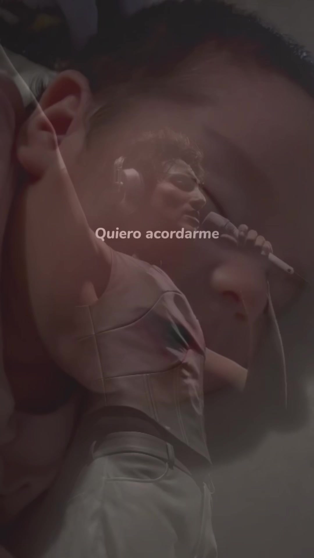 @Valeria Jaqueline