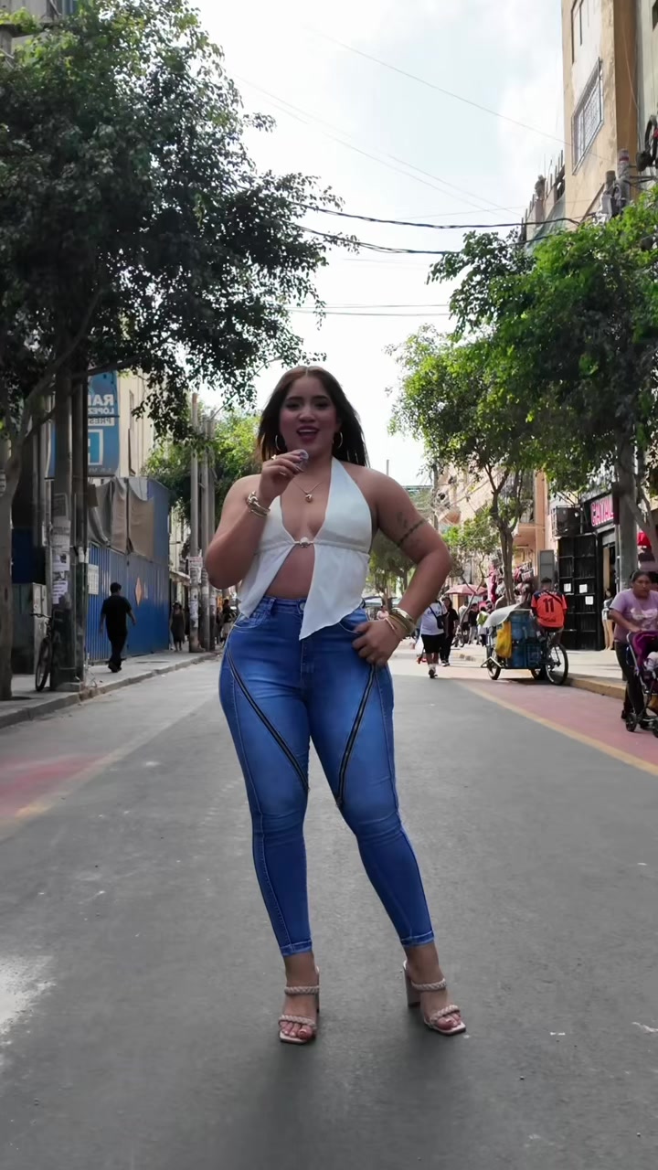 @YipJeansPeru