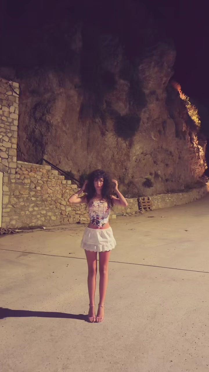 @Elda Rexhepi