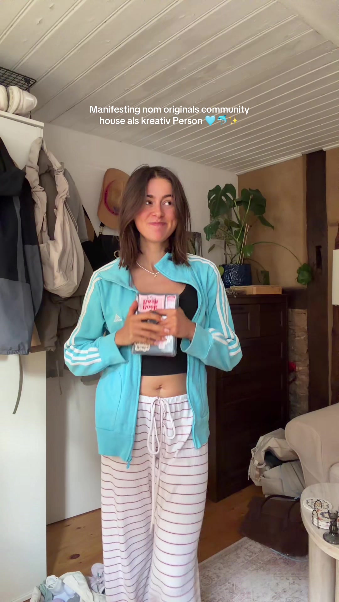 @lizatelcian
