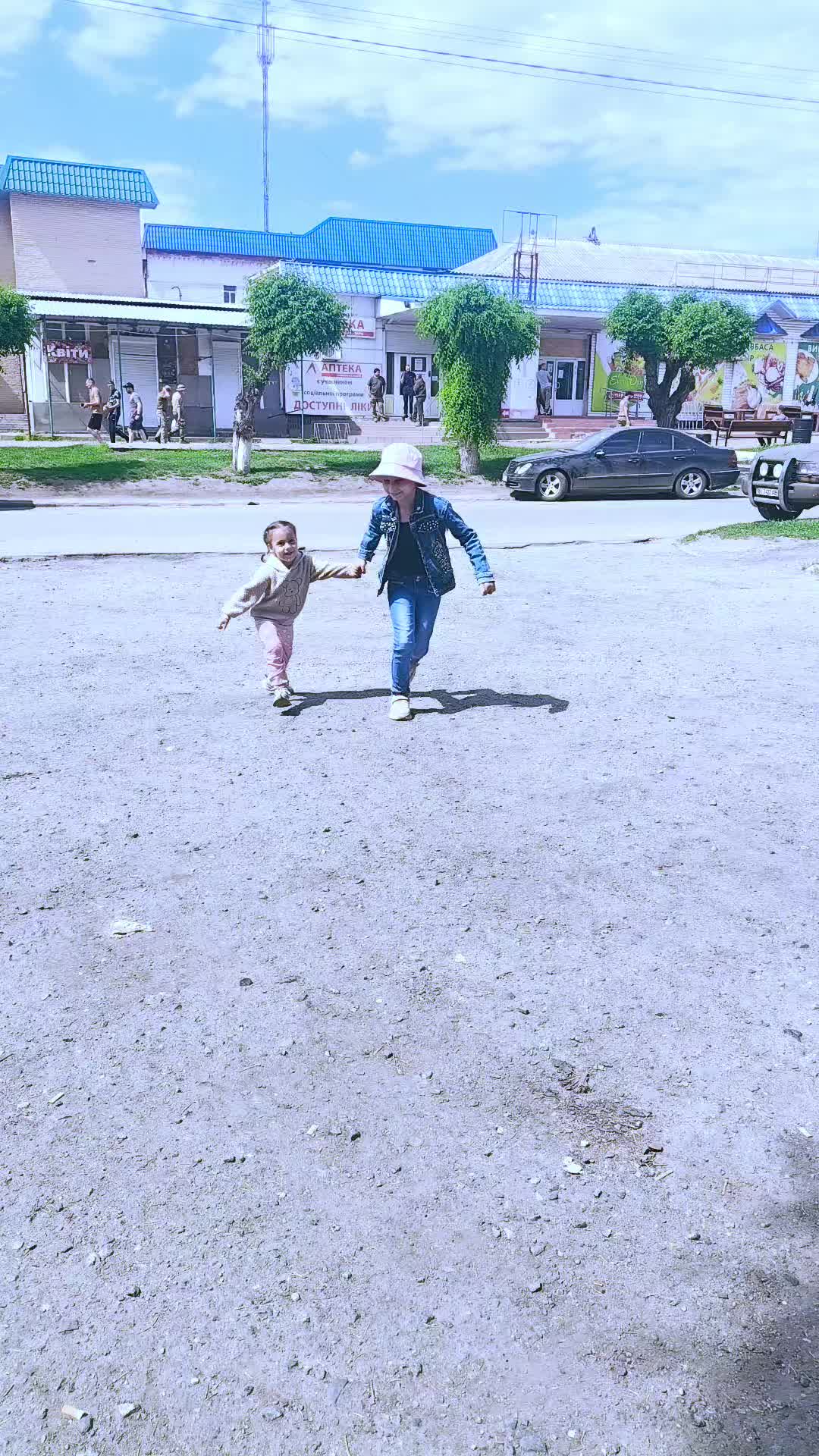 @❤️🇺🇦ДіВчАтА з СеЛа❤️🇺🇦