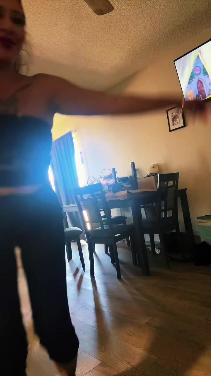 @Roxana🤎Banana aka Foxy💋Roxy