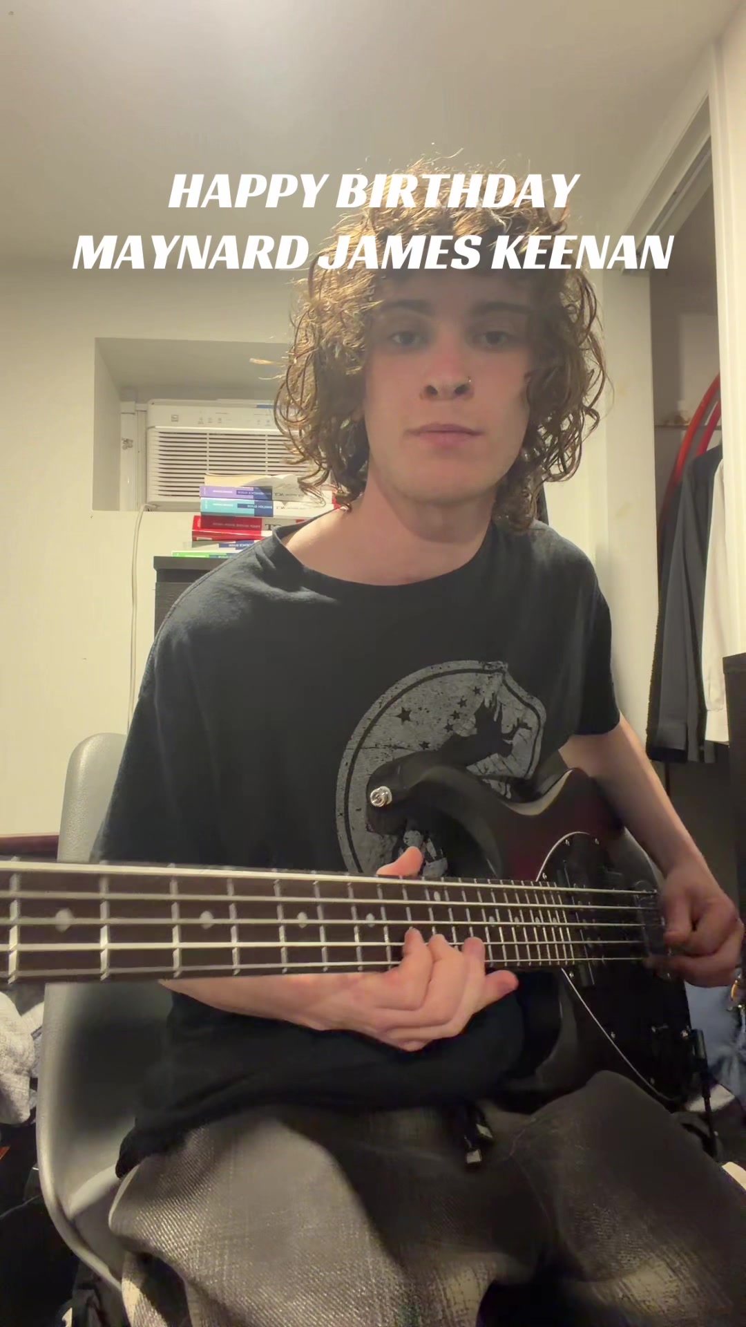 @CurlyCobain