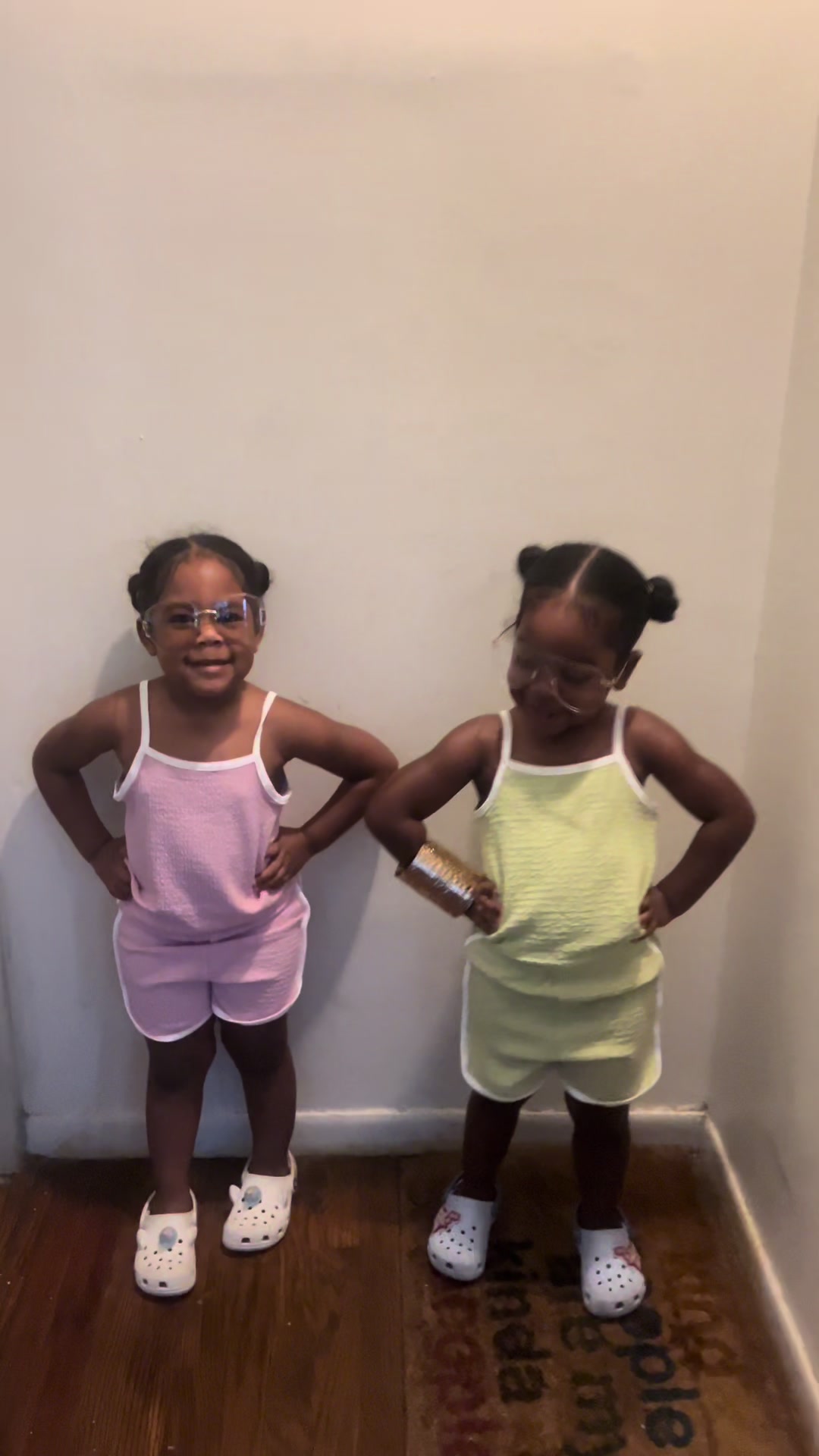 @Jayli&Jovie