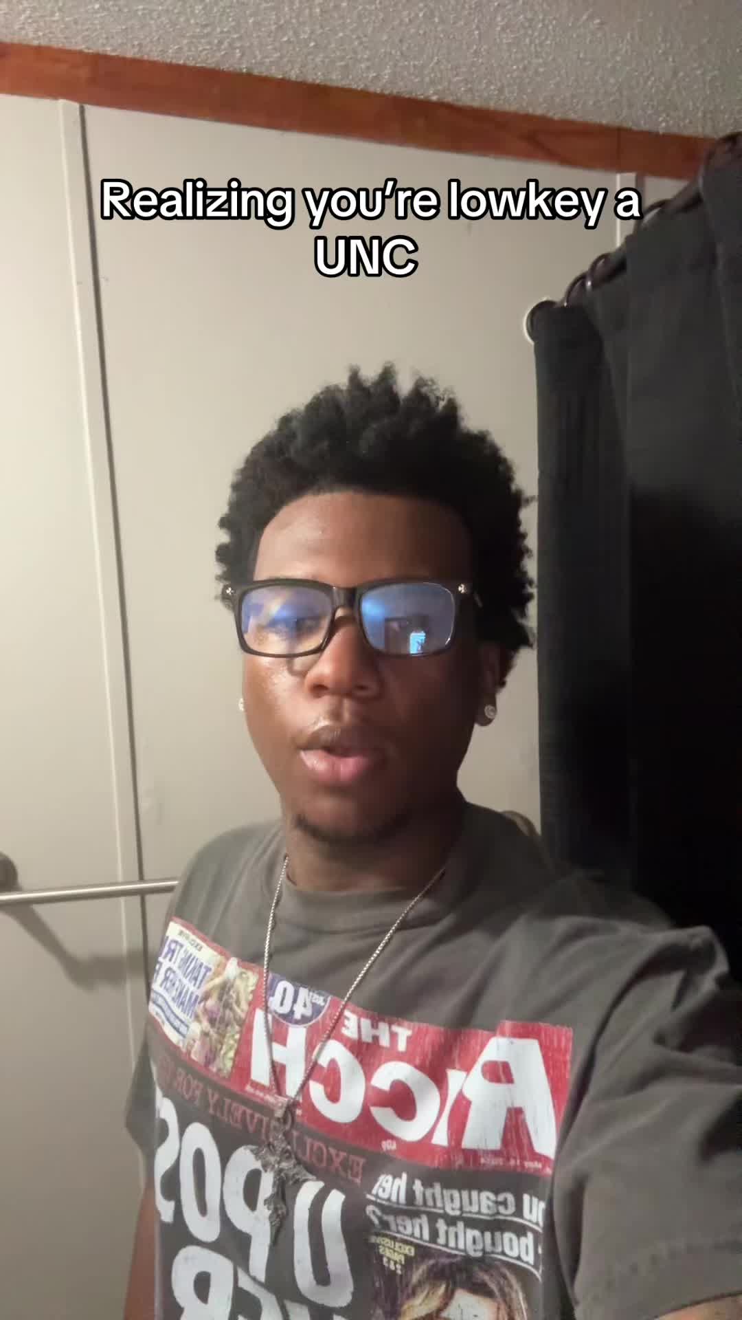 @Kv💕🦇( SUB TO MY YT)