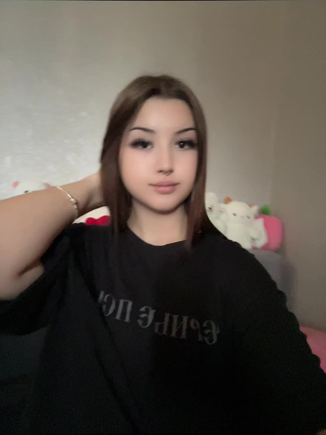 @дефолтный Лунтик🖤