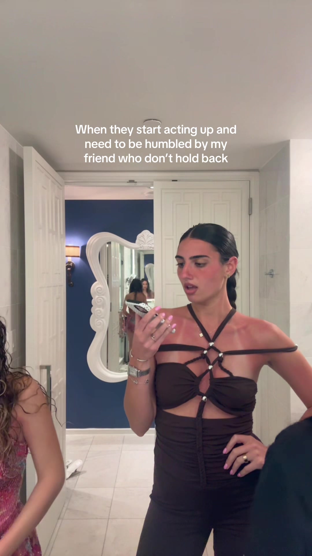 @Nikki
