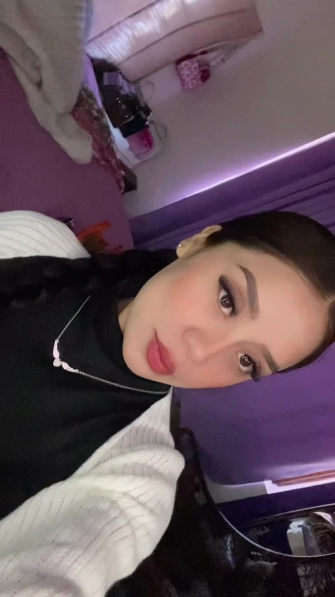 @Thamy💋