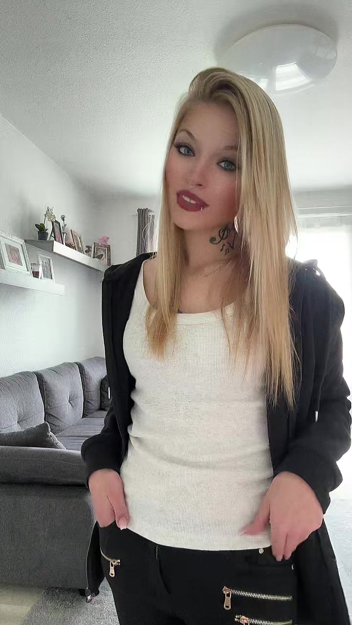 @Franzii