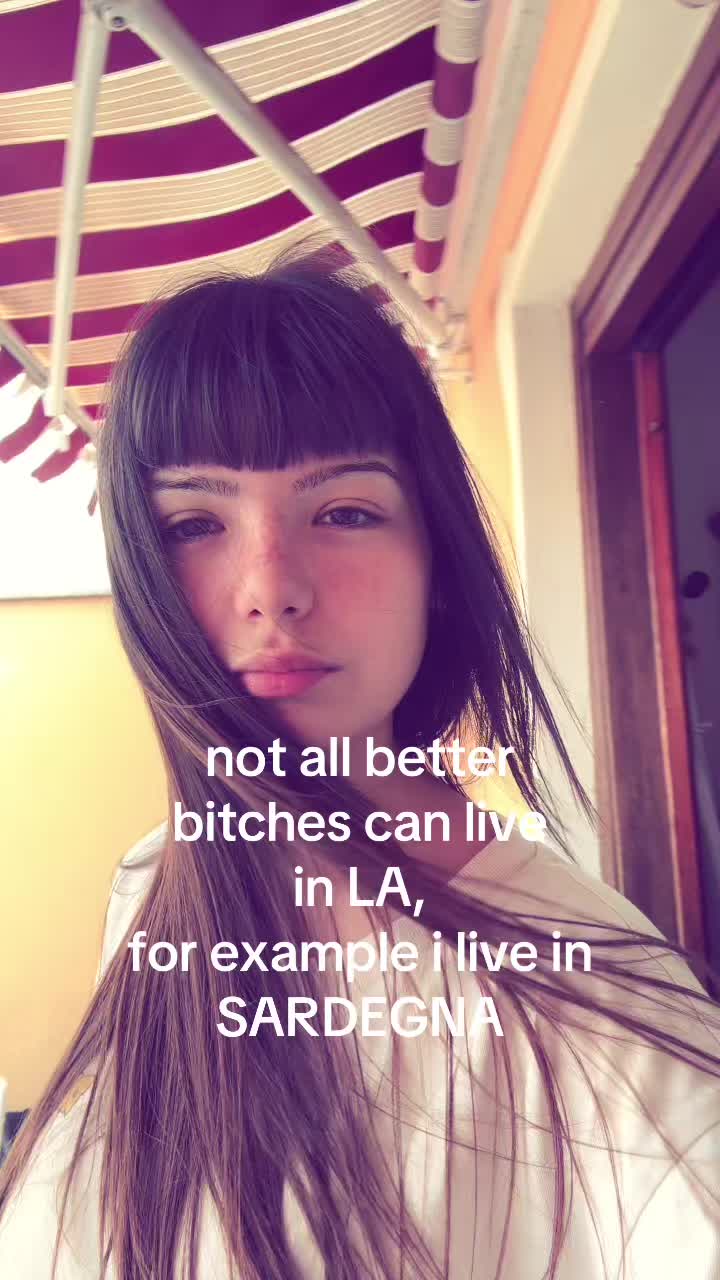 @selena