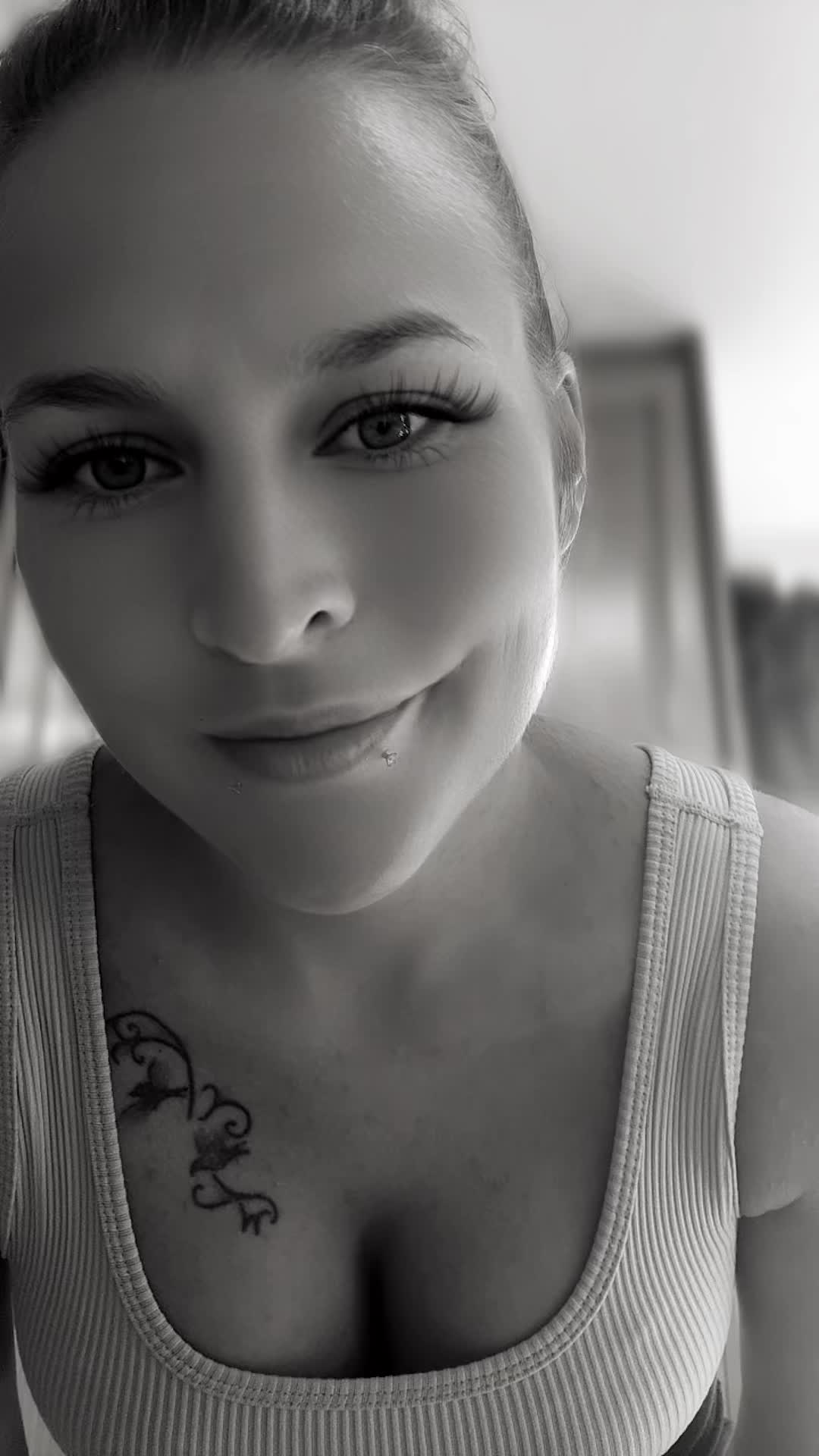 @Crazy_Sarah_xx