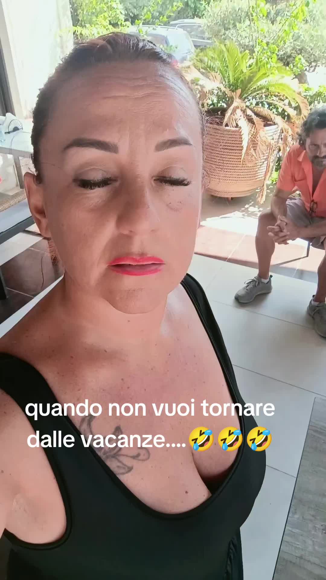 @AnnettaAnnetta