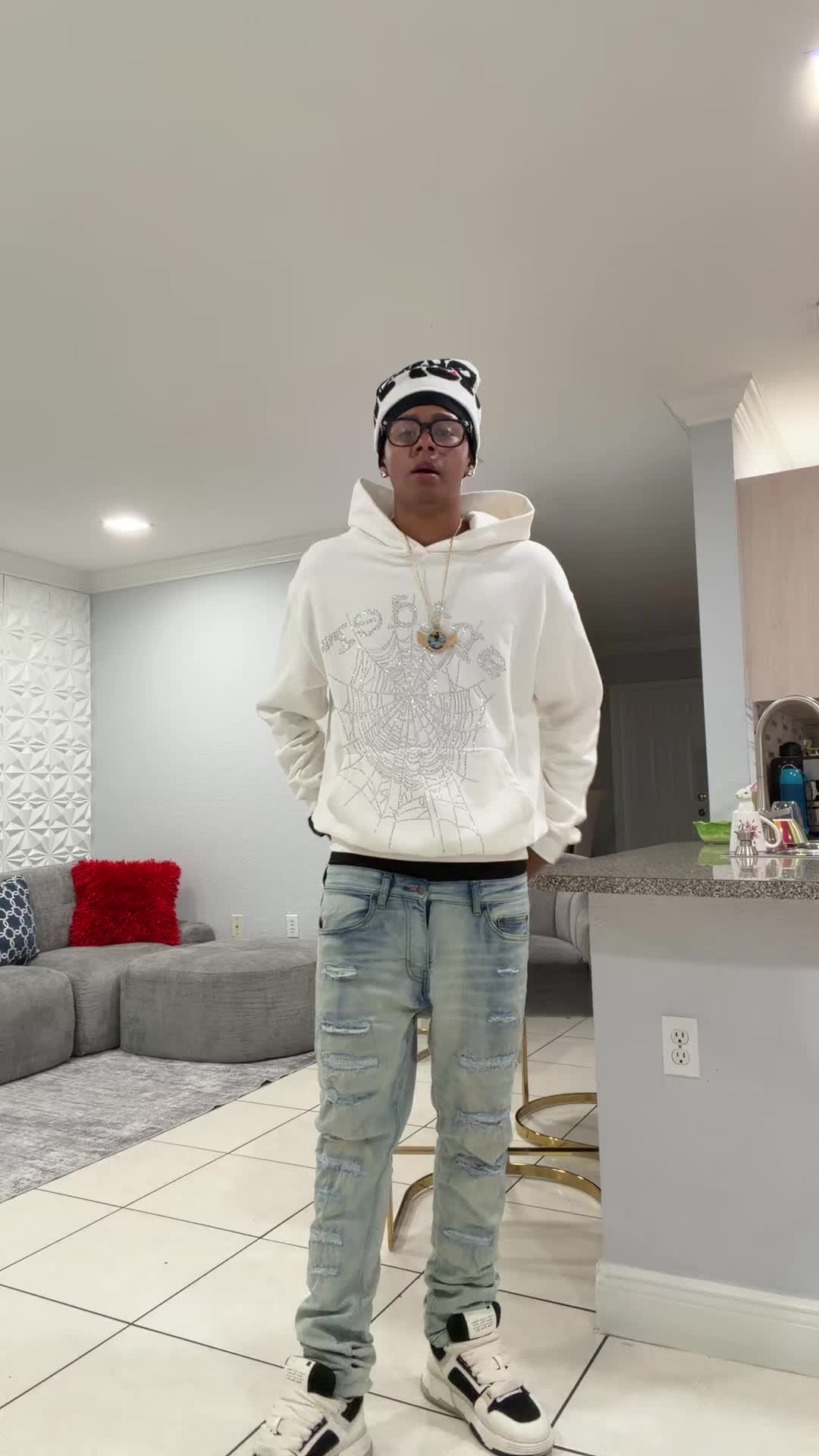 @Mykel_spam🥷