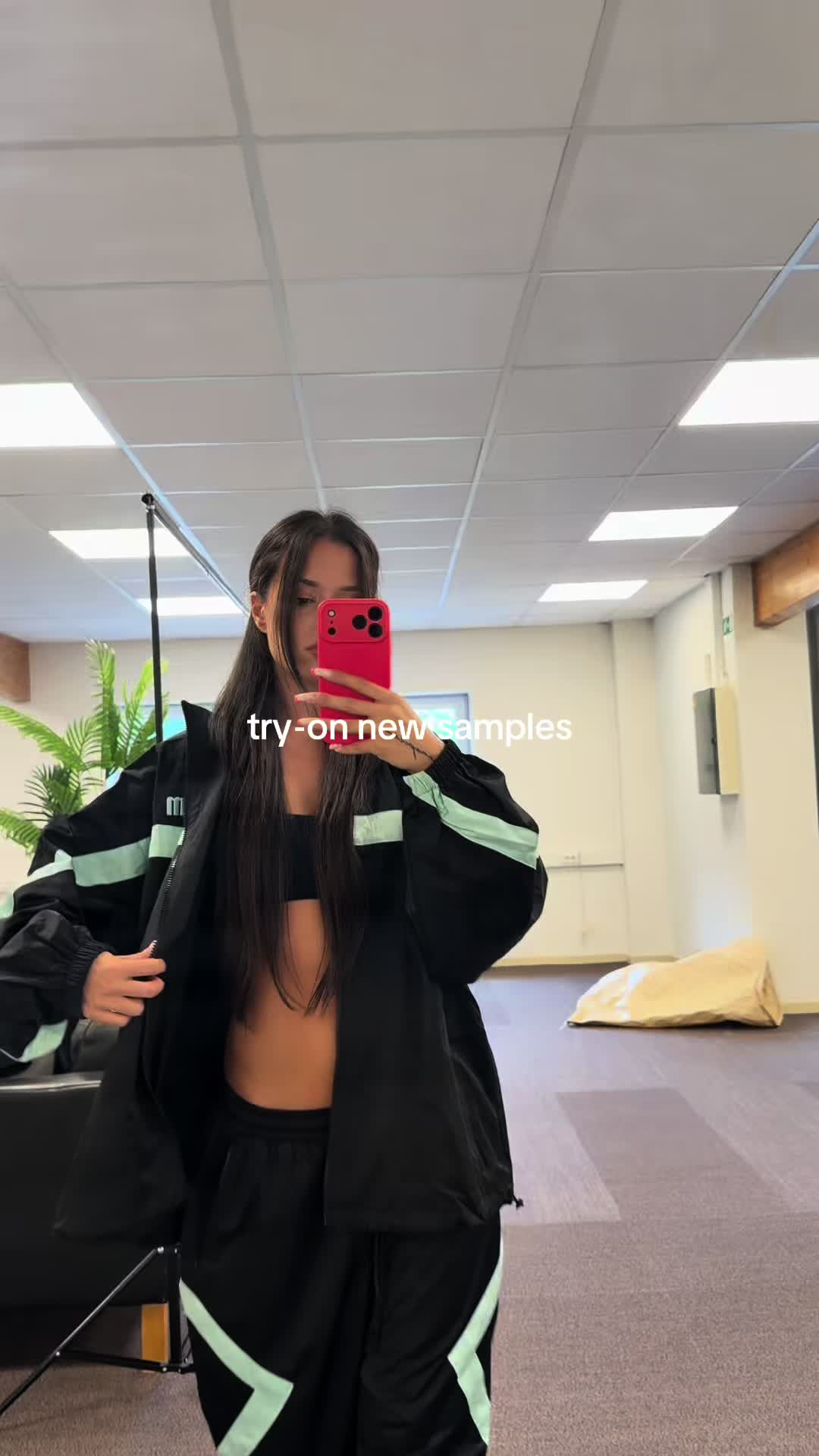 @PAULINEANTXO