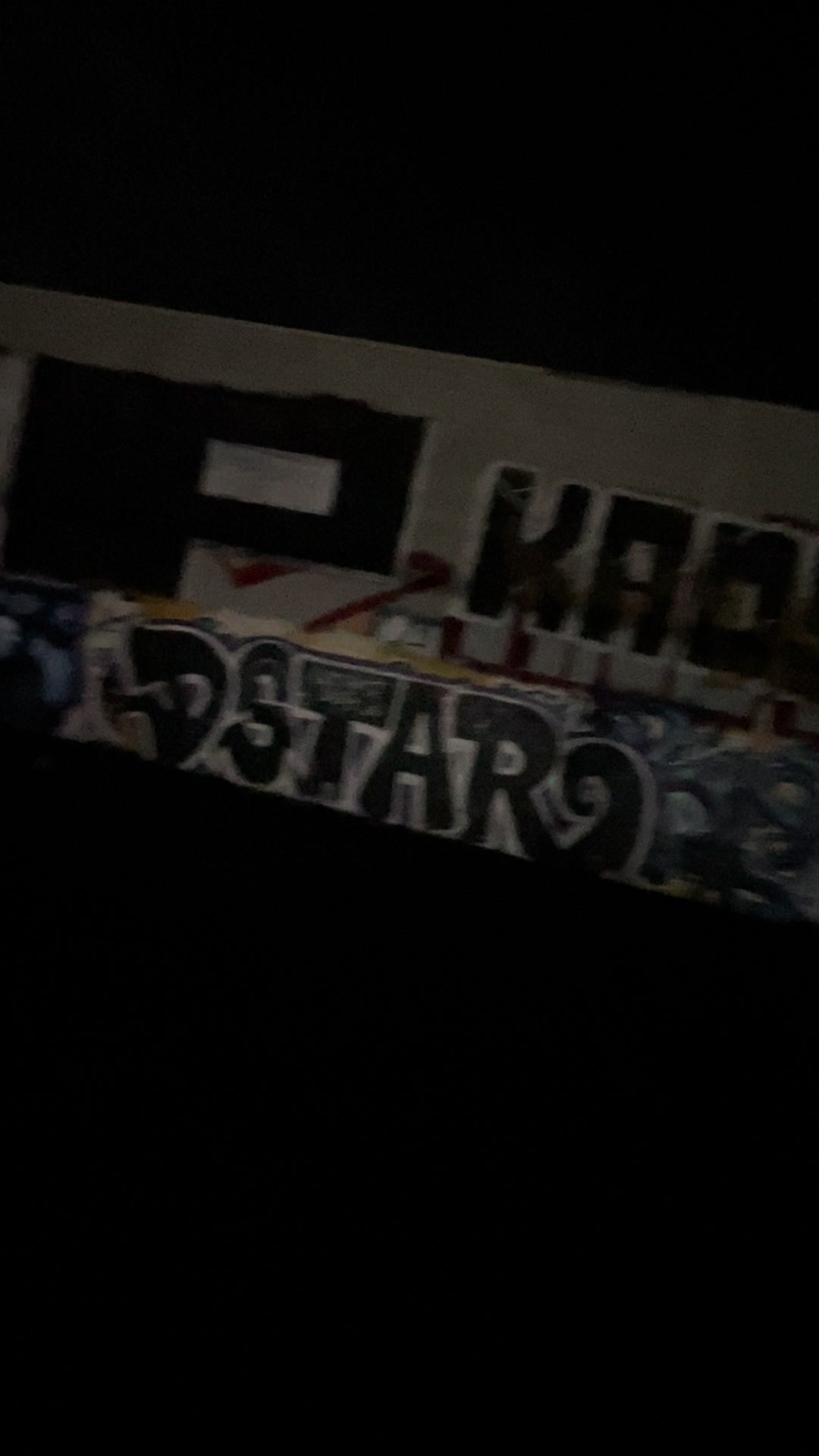 @🟣