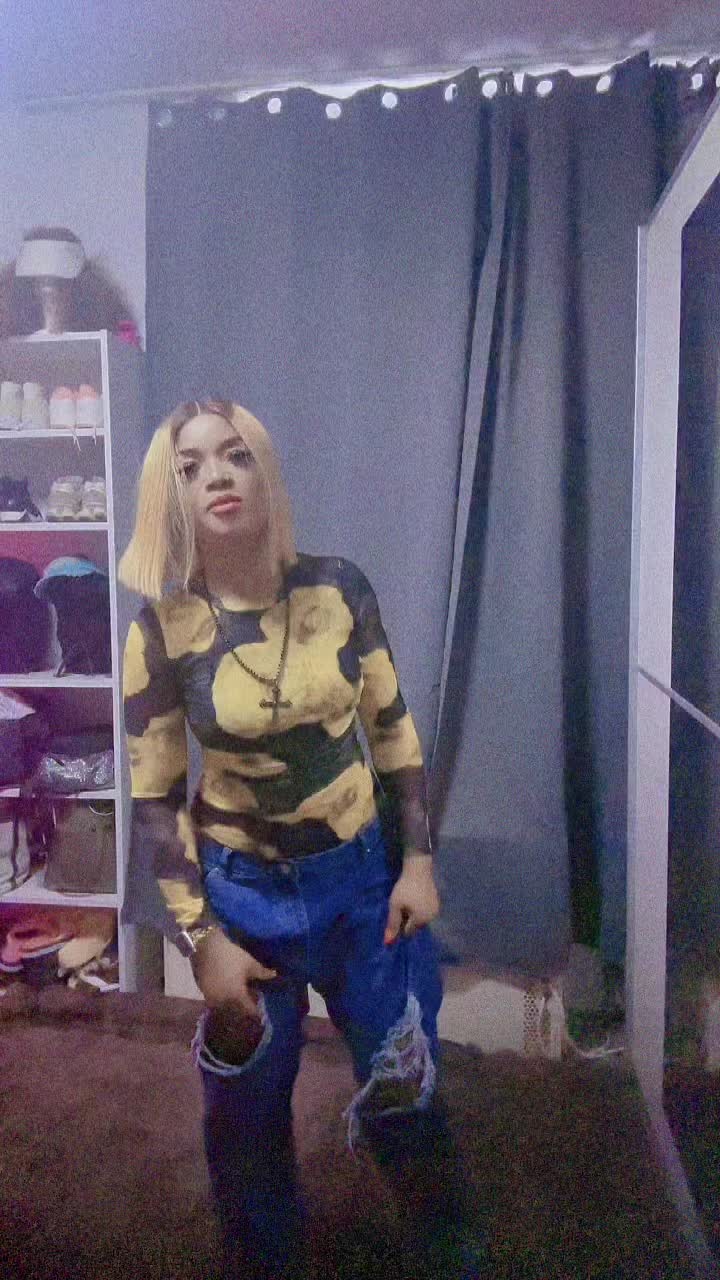 @𝒪𝒻𝒻𝒾𝒸𝒾𝒶𝓁_𝒪𝓃𝓎𝒾𝓃♊️
