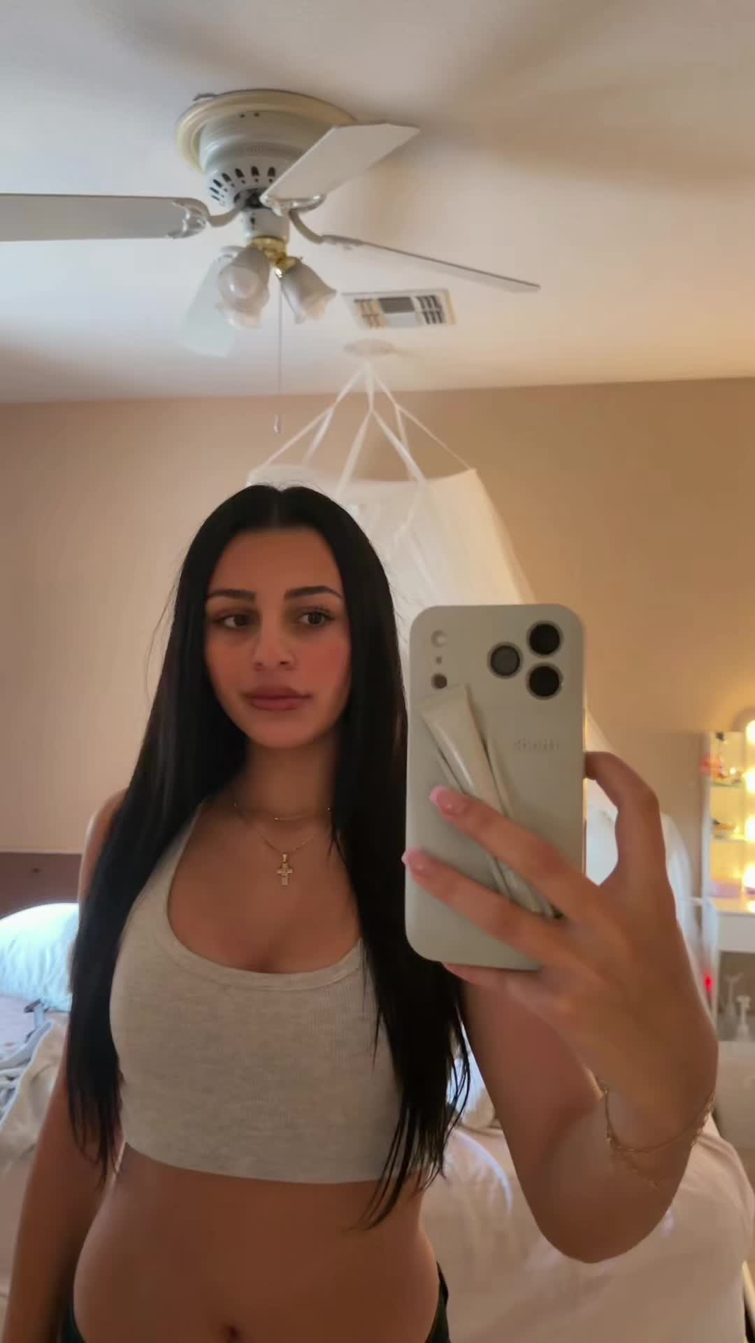 @taliagebran