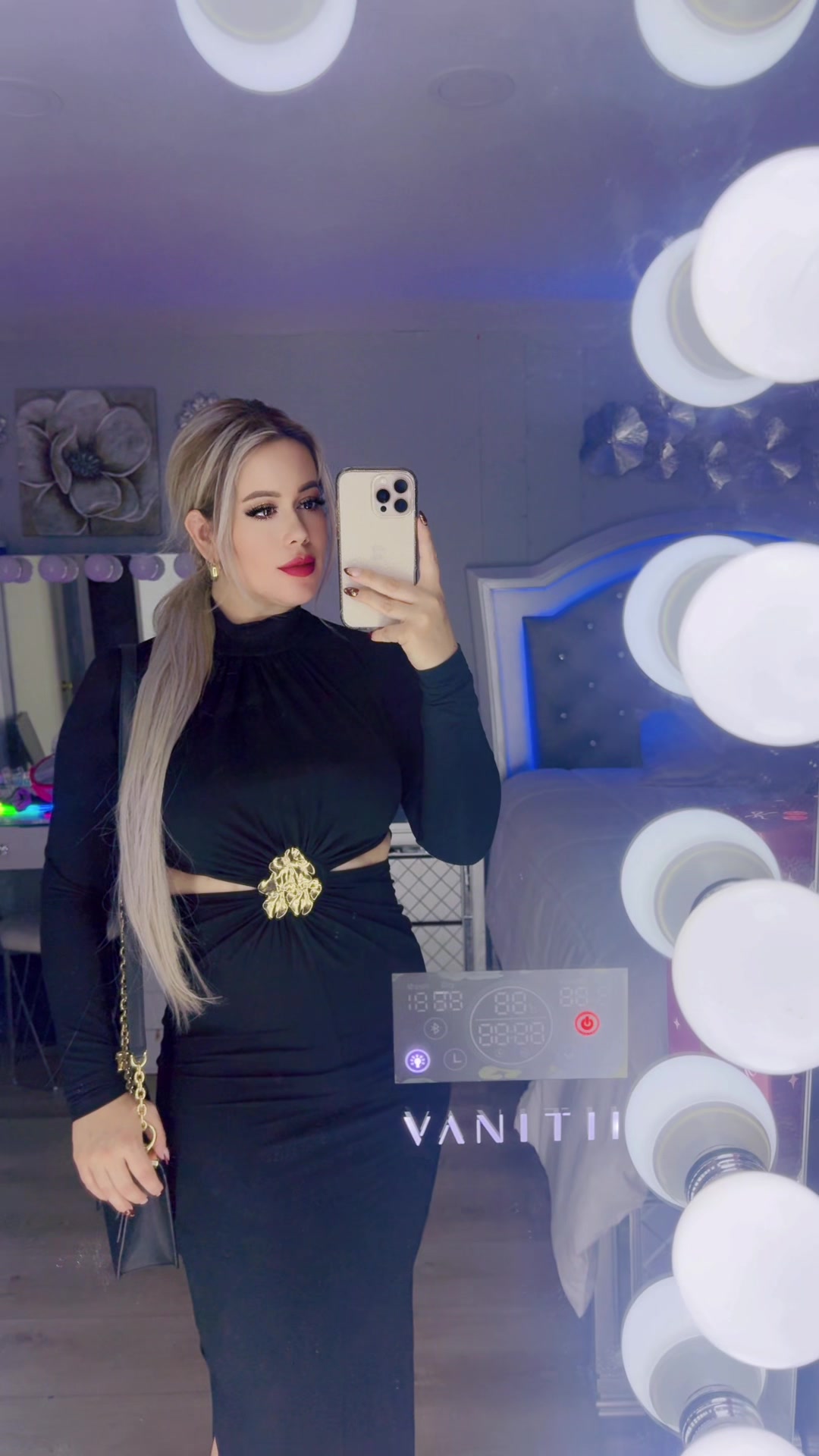 @✨️👑Becky Avelar👑✨️