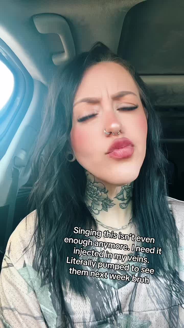 @MEGaronie&cheese