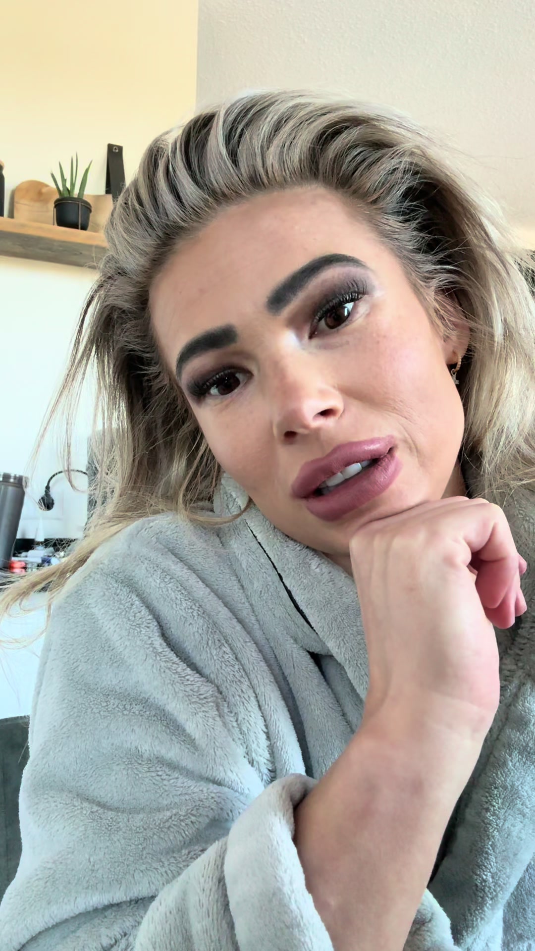 @Gigiiiadamofficial