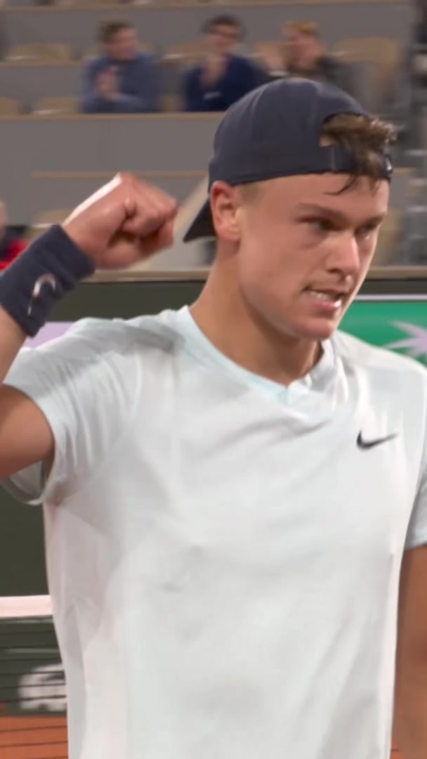 @Roland-Garros