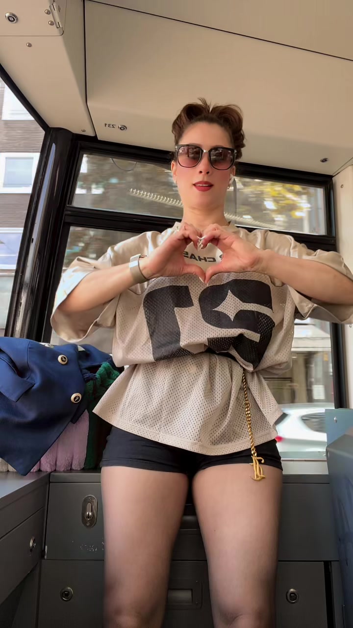 @Isabelita