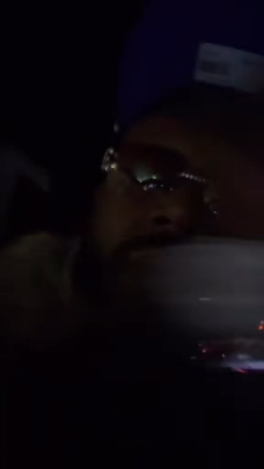 @Von