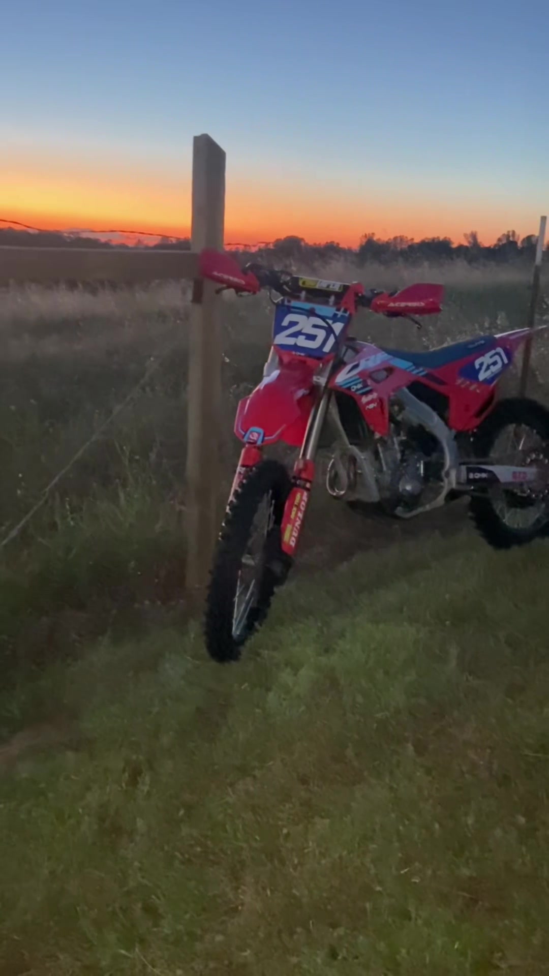 @🏍️3️⃣DUSTIN4️⃣🏍️