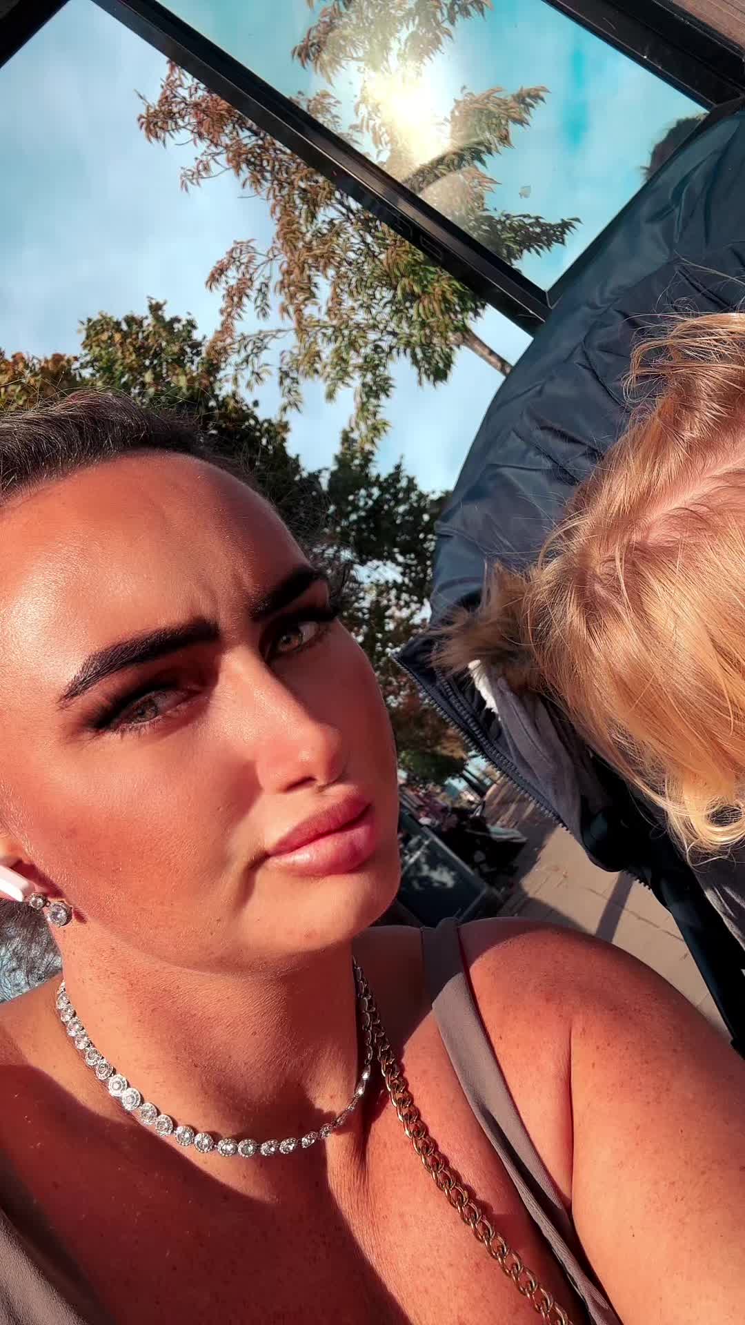 @Badgyal25