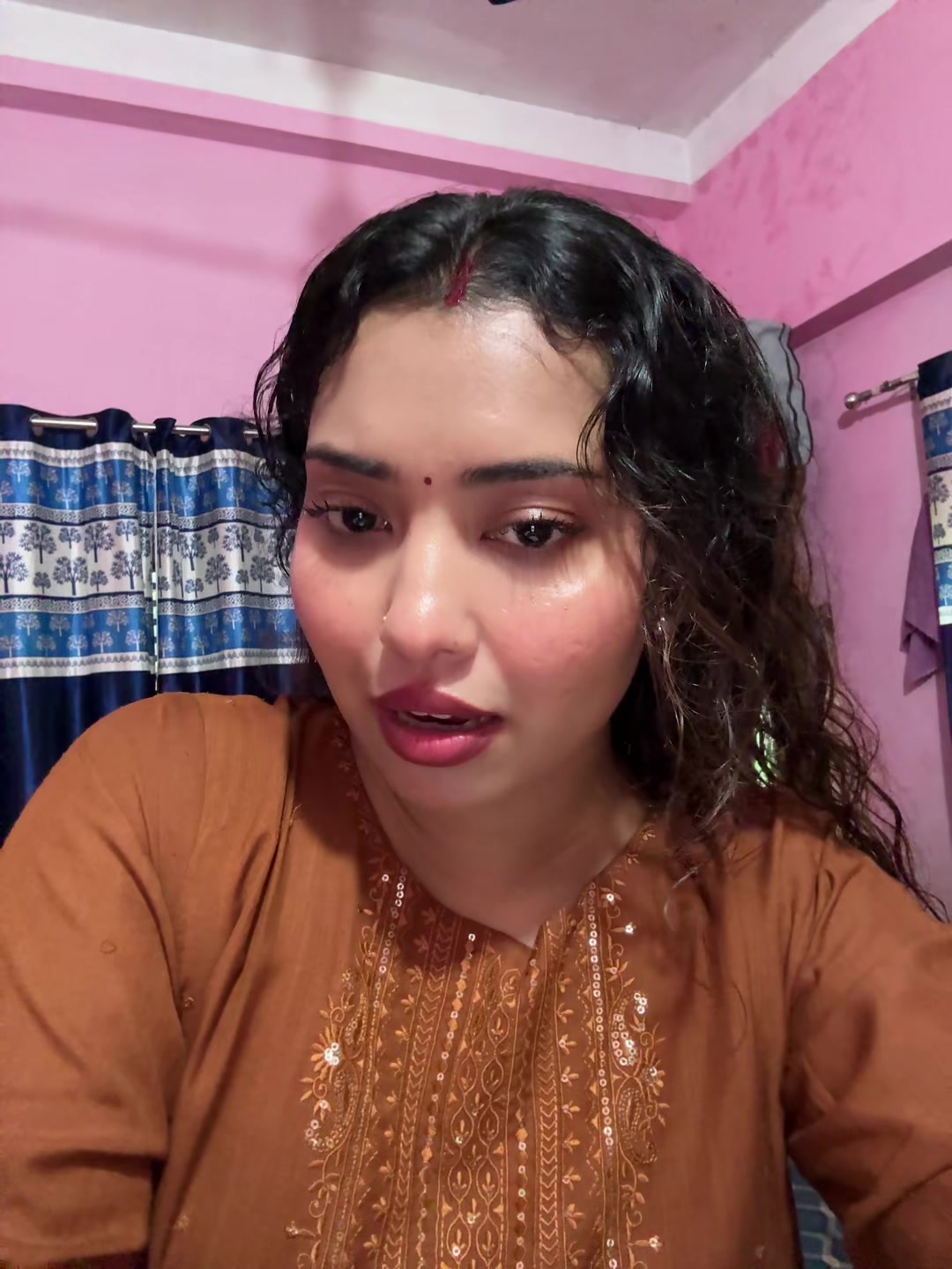 @Anjali 🖤