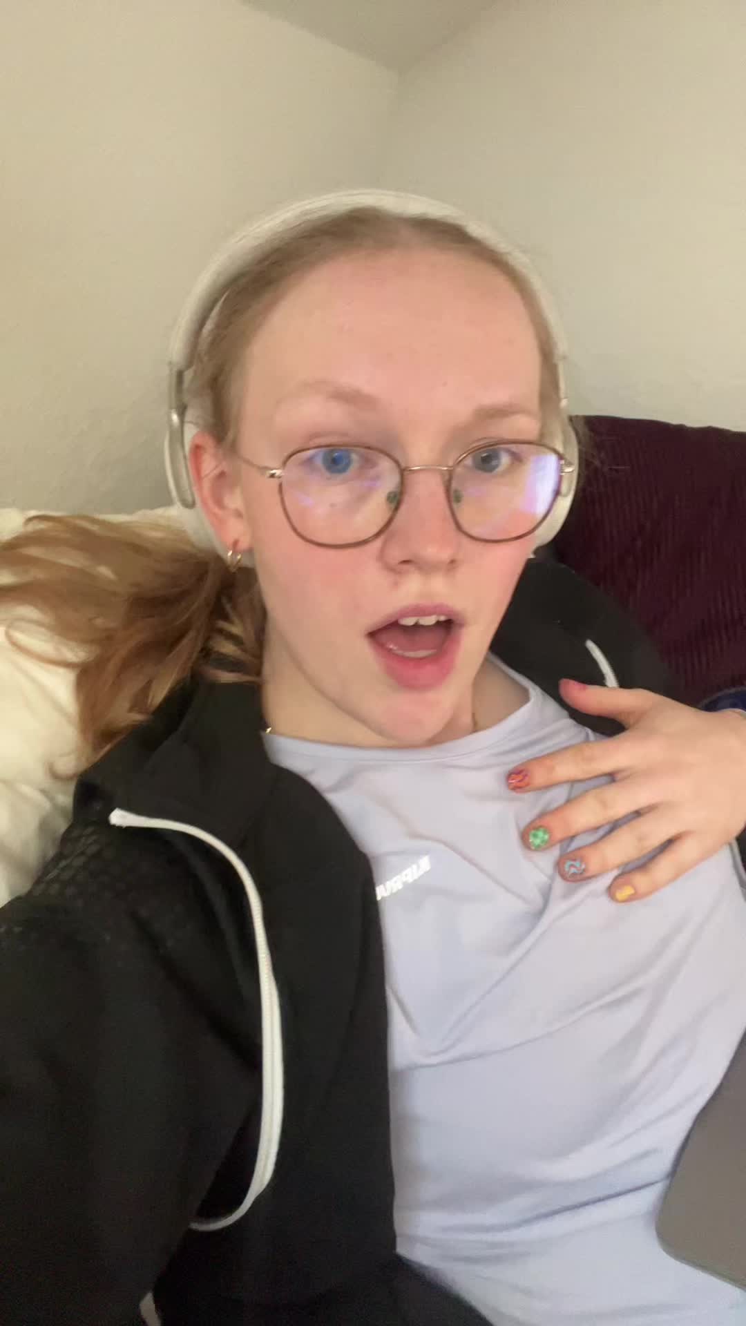 @tonia | hndbl+med