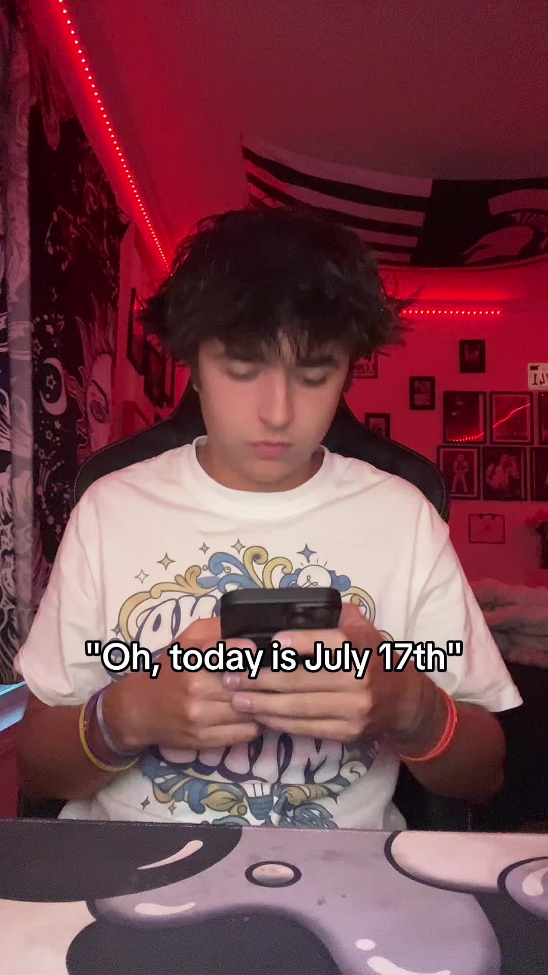 @T