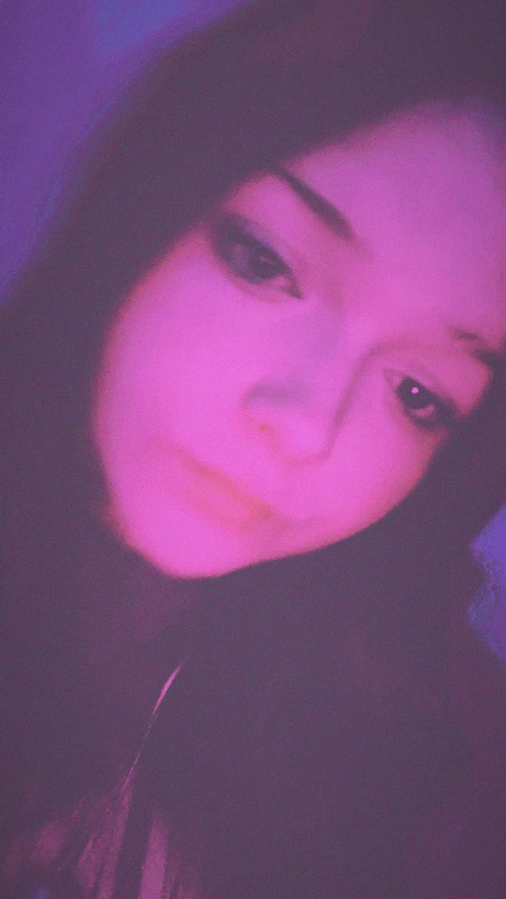 @☆&bull; chloe &bull;☆