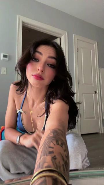 @Xmindsworldx
