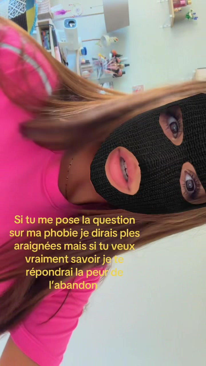 @𝐋 𝐎 𝐔 💛🏄🏼♀️🥥