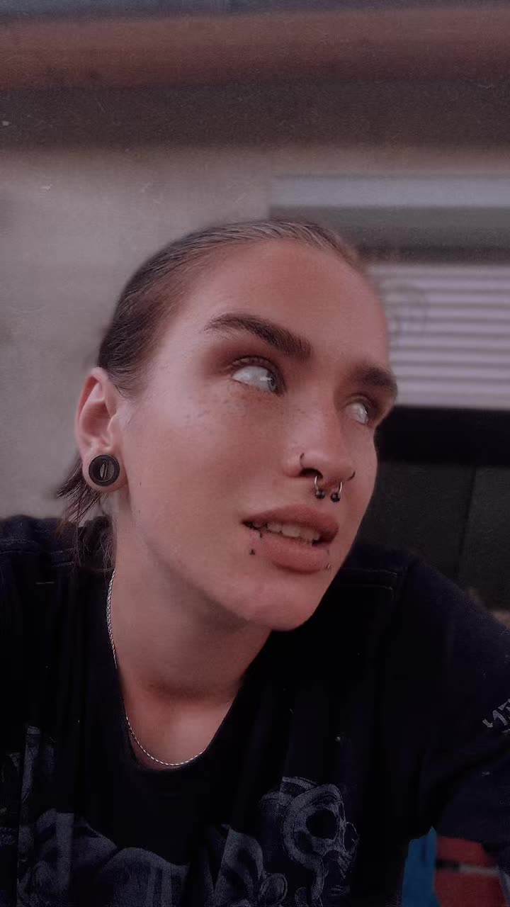 @Mäx