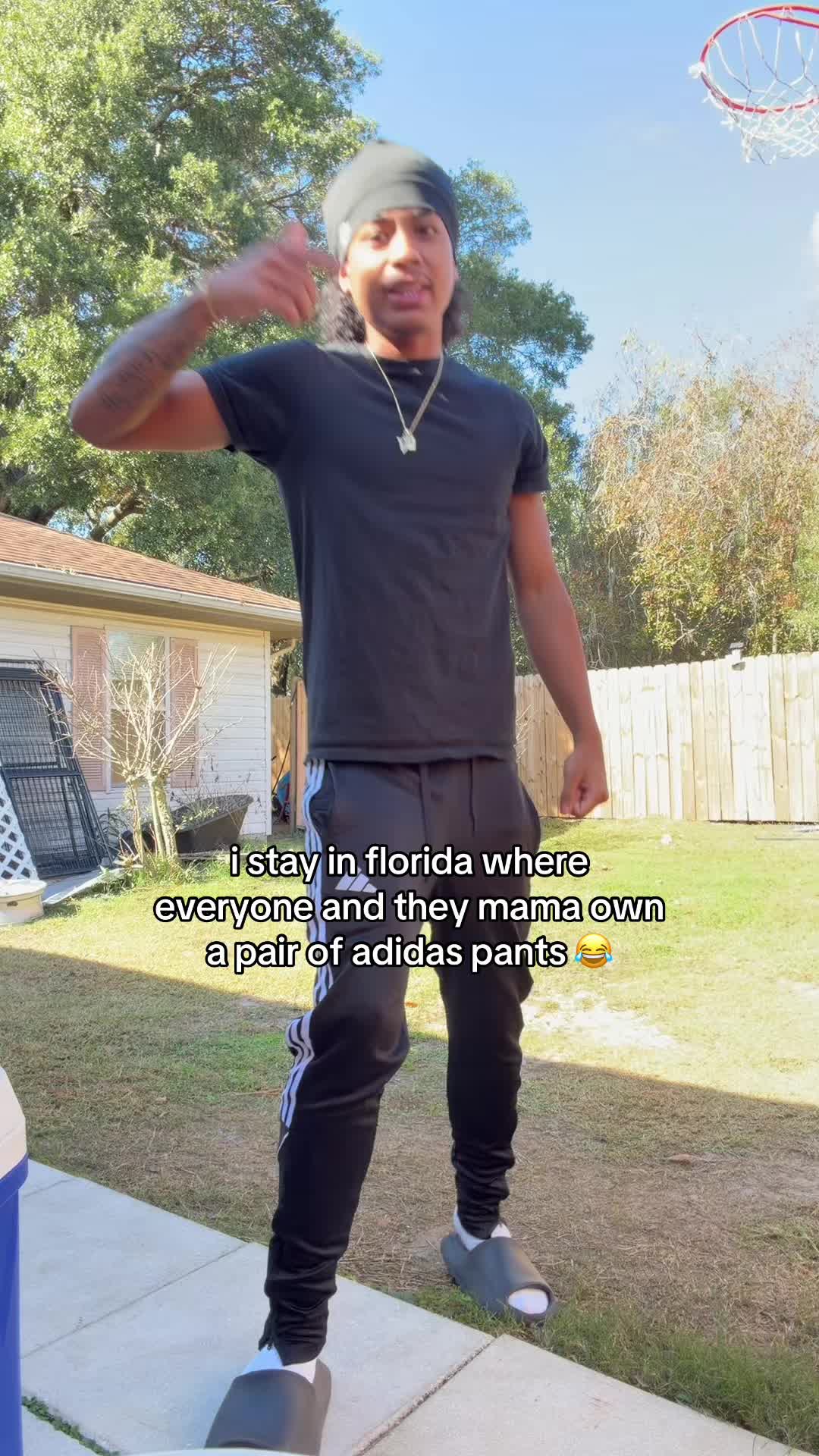 @V2