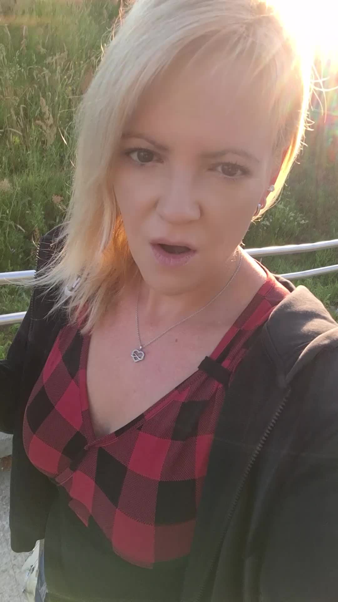 @🇩🇪🤘Ossigirl 🤘🇩🇪