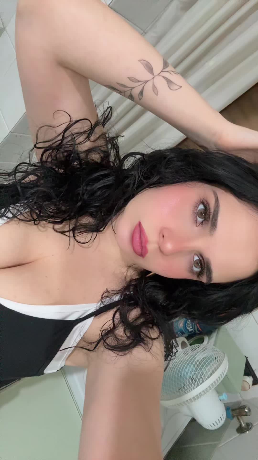 @-rosypalmentieri02-